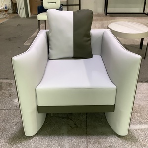 Sillón Moderno Personalizado con Bloques de Color en Cuero Sintético Blanco y Oliva <span class=keywords><strong>para</strong></span> Salas de Estar de Lujo y Proyectos Residenciales de Alta Gama - Product Image 1