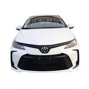 Toyota Corolla XLI Sedán 2021 Usado, 5 Asientos, 1.8L, Faros LED, Volante a la Izquierda, Color Blanco |   Listo para Exportar - Product Image 1