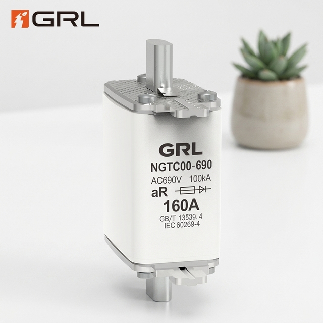 GRL Fuse NGTC00 AC 400V 690V 800V aR 10A-160A Ceramic Fuse Links for Semiconductor Customizable Upon Request