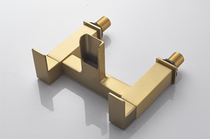 Robinets de bain en or brossé <span class=keywords><strong>avec</strong></span> douche, <span class=keywords><strong>mitigeur</strong></span> de baignoire de salle de bain cascade à double levier robinets de remplissage de douche de bain - Product Image 2