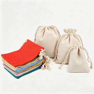 Housse de protection en toile de lin avec logo imprimé personnalisé, poche à rabat, vente en gros d'usine, sac en tissu écologique pour emballage de bagages et de pantalons - Product Image 5