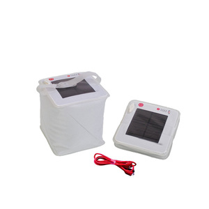Lámpara Solar Plegable Impermeable de 200 Lúmenes Ajustable con Carga para Teléfono, Luz de Camping - Product Image 1