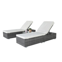 Set Meja dan Kursi Patio Modern Joyeleisure Hitam 3 Buah dari Rotan Metal dengan Bantal untuk Balkon/Taman