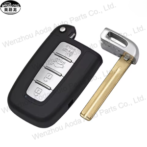 Carcasa de Repuesto para Llave de Coche de 4 Botones para Hyundai Azera, Equus, Sonata - Product Image 4