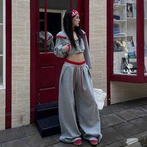 Conjunto Deportivo Informal de Primavera y Otoño para Mujer, Sudadera con Capucha de Manga Corta con Cordón Ajustable y Pantalones Holgados, Conjunto de 2 Piezas a la Moda - Product Image 1
