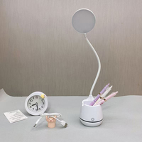 Lampe LED de haute qualité en vente directe, lampe de bureau rechargeable avec support de rangement pour stylos, protection des yeux pour la lecture
