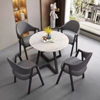 Table à manger moderne en pierre frittée à pieds en métal Mobilier de maison imperméable et non toxique