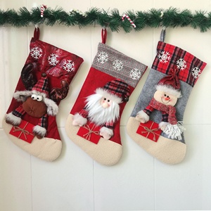 Calcetín Navideño para Regalo, Bolsa Grande para Dulces, Calcetín de Regalo con Diseño de Papá Noel, Muñeco de Nieve y Alce - Product Image 3