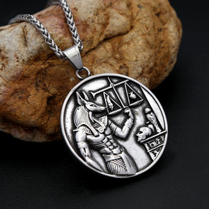 Collier Anubis Yunnique pour Homme en Acier Inoxydable, Pendentif Rond Égyptien, Bijou Cadeau, Colliers Pendentifs Tendance - Product Image 2