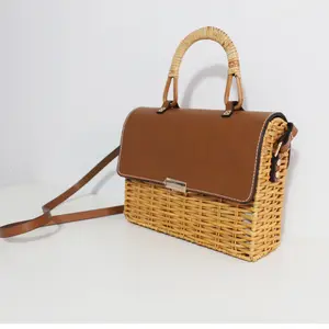 Bolsa de palha trançada para mulheres, nova bolsa moderna para praia, rattan, 2021