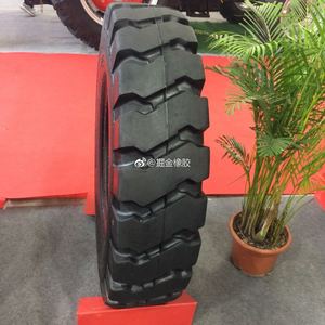 Pneu d'excavatrice Xingyuan 14.00R25 13.00R25 résistant à l'usure pour machines minières - Product Image 1