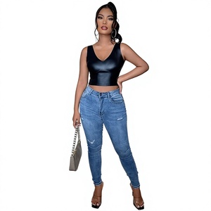 Nouveau débardeur court sans manches en cuir PU pour femme, col en V, coupe ajustée, style décontracté, streetwear, clubwear, prêt à être expédié - Product Image 3