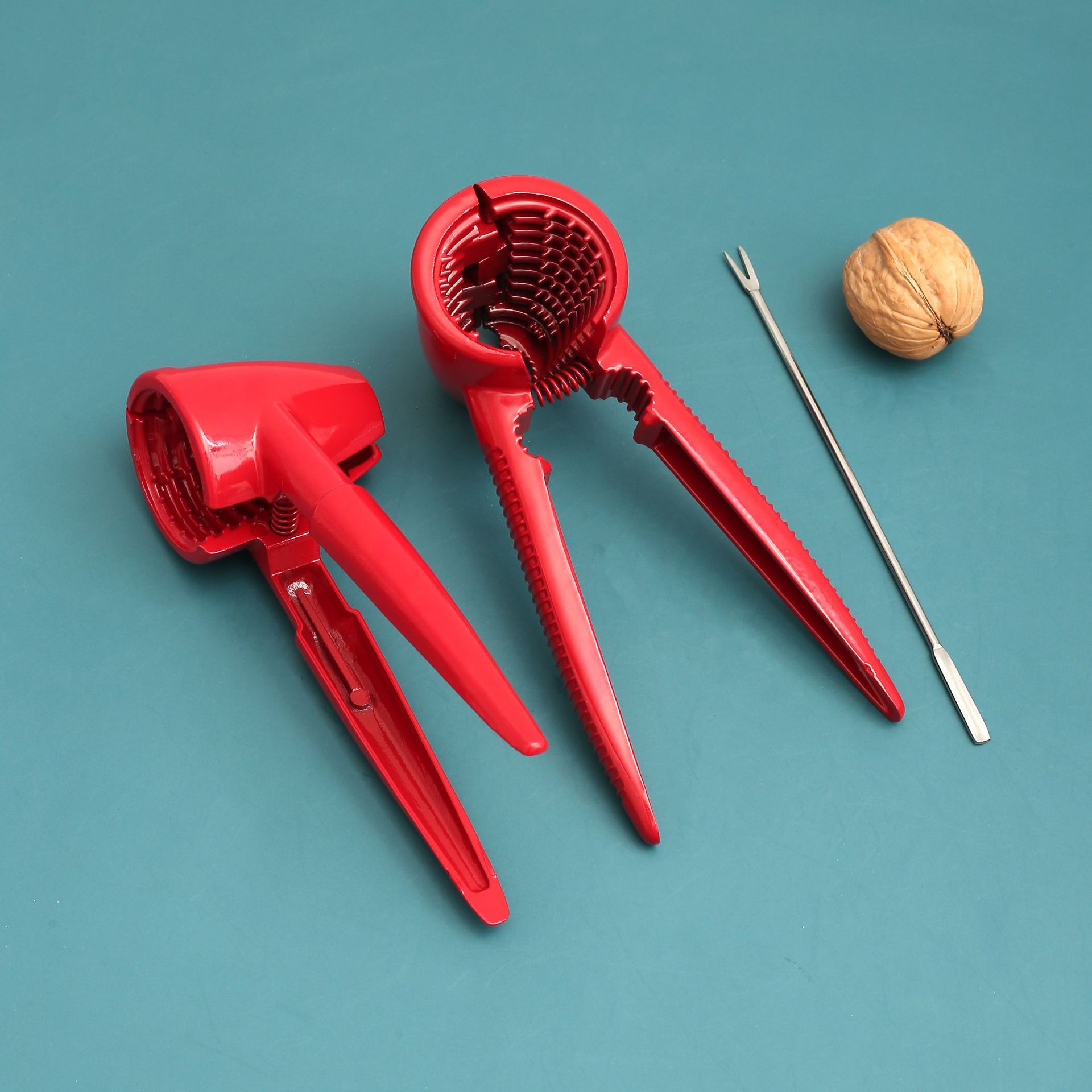 red Single clip with knit