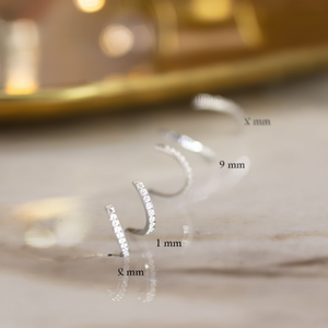 ต่างหูเงินแท้ 925 แบบหนีบ ขนาด 6 7 8 9 มม. ประดับคริสตัลไรน์สโตน ดีไซน์เรียบง่าย สไตล์มินิมอล ใส่ได้ทุกวัน เหมาะสำหรับทั้งผู้หญิงและผู้ชาย - Product Image 2