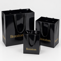 Ensemble cosmétique de luxe en matériaux recyclés, sacs cadeaux carrés blancs personnalisés avec doublure en éponge pour emballage de maquillage, boutique de beauté portable