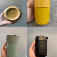 Mug de voyage en céramique réutilisable de 360 ml avec couvercle et manchon en silicone, personnalisable avec logo, vente en gros populaire
