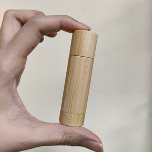 Tubo de Brillo Labial Ecológico de Lujo con Tapa de Bambú, Envase Vacío para Brillo Labial, Tubo de Plástico para Brillo Labial con Tapa - Product Image 6