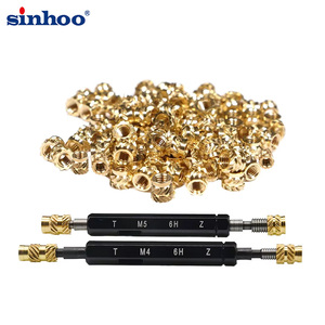ชุดอุปกรณ์แทรกเกลียวทองเหลืองแบบหลอมร้อน  ขนาด M2-M12  ชุดน็อตแทรกความร้อนแบบกำหนดเอง  แทรกเกลียวแบบอัลตราโซนิก  ชุบสังกะสี - Product Image 1