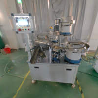 Machine industrielle automatique d'assemblage de valves d'aérosol, ligne d'assemblage de pompes de pulvérisation, pompes à émulsion et actionneurs de pulvérisation de parfum