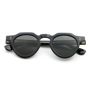 Gafas de Sol Superhot Eyewear 97414 Moda 2024 Retro Ovaladas Estilo Ojo de Gato Simples UV400 para Vacaciones al Aire Libre - Product Image 4