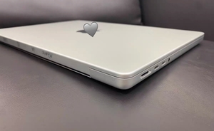 MacBook Pro มือสอง ขนาด 14.2 นิ้ว ปี 2023 รุ่น A2992 โน้ตบุ๊ก Apple M3 Max 14 คอร์ แรม 36GB SSD 1TB หน้าจอ Liquid Retina XDR ขนาด 14.2 นิ้ว - Product Image 3
