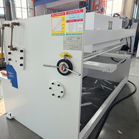 Cisaille hydraulique CNC robuste de 2500 mm avec plaque de 8 mm et contrôleur Estun pour la découpe de métaux