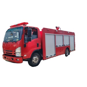 Camión <span class=keywords><strong>de</strong></span> <span class=keywords><strong>Bomberos</strong></span> Compacto ISUZU para Aeropuerto o Parque Industrial, Motor Diésel <span class=keywords><strong>de</strong></span> 120HP, Acoplamientos <span class=keywords><strong>de</strong></span> Manguera Estilo Americano - Product Image 1