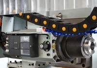 Machine CNC 4 axes pour profilés en aluminium avec système CNC Han's, prise en charge de l'importation de la programmation UG/CAD/CAM