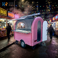 Mini remorque de vente ambulante en fibre de verre pour hot-dogs, glaces et café, idéale pour les activités de restauration de rue en extérieur