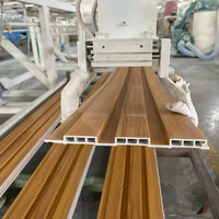 Panneau mural en lattes de bois à emboîtement rapide, acoustique, rainuré, en WPC, grille décorative pour la décoration murale des bureaux et salles de réunion