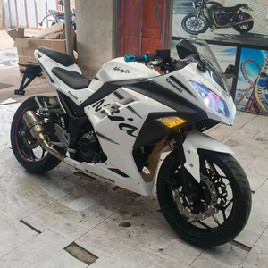 Motocicleta <span class=keywords><strong>Kawasaki</strong></span> "Little Ninja" de Segunda Mano, 2 <span class=keywords><strong>Cilindros</strong></span>, Refrigerada por Aire, <span class=keywords><strong>250cc</strong></span> - Product Image 2
