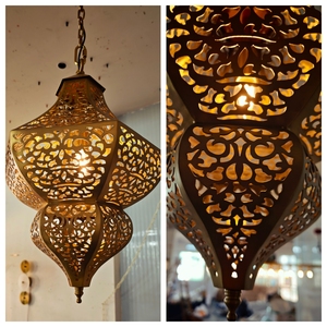 מנורת תלייה מרוקאית מעוצבת מפליז או ברזל, בסגנון פיליגרן מוזהב, עם חיתוך בהתאמה אישית - Product Image 2