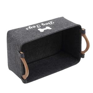 Bacs de rangement pliables pour jouets pour chiens avec manche en <span class=keywords><strong>bois</strong></span> <span class=keywords><strong>panier</strong></span> organisateur de jouets pliable pour chiot et chat <span class=keywords><strong>panier</strong></span> de rangement en feutre pour jouets pour chiens - Product Image 3