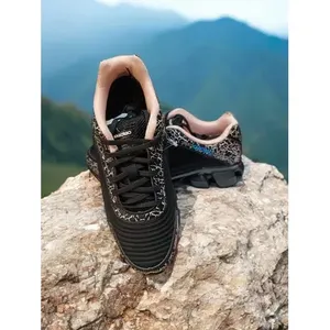 Scarpe da tennis Karosso per bambini, tomaia in pelle, fodera in rete, suola in gomma EVA, alla moda per ragazze, uso esterno estivo - Product Image 3