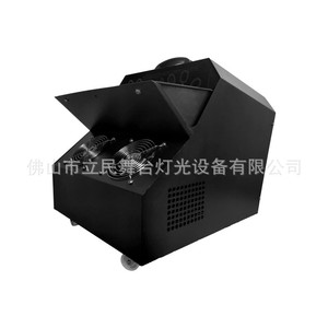 Máquina de Burbujas Plateada de Doble Rueda con Control Remoto para Espectáculos al Aire Libre - Product Image 2