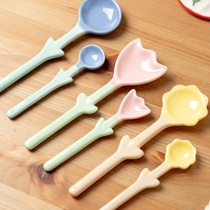Cuchara <span class=keywords><strong>de</strong></span> Café <span class=keywords><strong>de</strong></span> Cerámica Pintada <span class=keywords><strong>a</strong></span> Mano con Forma <span class=keywords><strong>de</strong></span> Tulipán 3D, Cuchara para Postre, Helado, Arroz, Té - Product Image 1