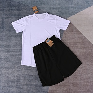 Set Olahraga Anti-Bakteri Cepat Kering Bernapas Ukuran Besar Unisex Musim Panas Kaos Lari Reflektif Celana Pendek Elastis Tinggi 2 Potong - Product Image 5