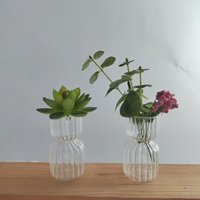 Petit vase en verre de style moderne soufflé à la main par l'usine pour la décoration de la maison de mariage Vase de table pour les centres de table Arrangement de fleurs