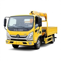 Grue montée sur camion Foton 4x2 d'occasion, mini-grue à bras droit de 2 tonnes, moteur, boîte de vitesses, pompe, hauteur de levage de 7,5 m, prix réduit