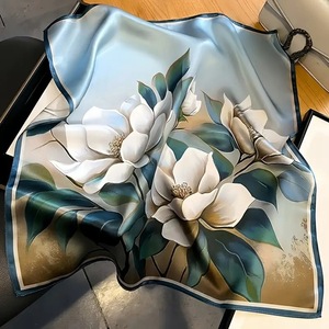 Pañuelo Cuadrado de Poliéster de 70 cm, Elegante y de Alta Gama, Estilo Coreano, Moderno, Combinable con Todo, Profesional, Estampado Retro de Verano para Mujer - Product Image 5