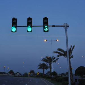 Feux de signalisation routière LED personnalisables en aluminium de 350 mm, étanches IP53, de qualité ingénierie, pour une utilisation continue de 50 000 heures, pour la sécurité routière - Product Image 4