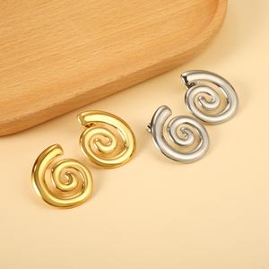 Vente en gros de boucles d'oreilles géométriques en spirale minimalistes en acier inoxydable, plaquées or 18 carats, hypoallergéniques, bijoux pour femmes, nouvelle mode - Product Image 5