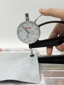 Cuir synthétique de haute qualité, doux et confortable, à motif holographique, imperméable, en PU, en rouleau, pour sacs et chaussures - Product Image 6