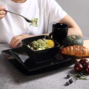 Juego de vajilla de cena de cerámica negra nórdica personalizada del fabricante de EKA, juego de vajilla de porcelana para restaurante y hogar de 16 piezas - Product Image 3