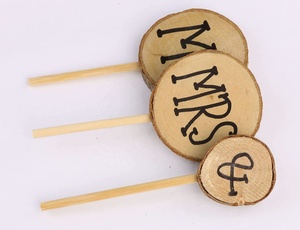 Mr and Mrs Chic Rustic Wedding Cake Topper Decoración <span class=keywords><strong>de</strong></span> pastel <span class=keywords><strong>de</strong></span> madera natural <span class=keywords><strong>para</strong></span> suministros <span class=keywords><strong>de</strong></span> fiesta promocionales - Product Image 3