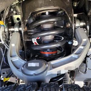 Tùy Chỉnh <span class=keywords><strong>CNC</strong></span> Nhôm Trên Điều Khiển Cánh Tay Nhà Máy Thiết Kế Kim Loại Các Bộ Phận Công Cho Toyota Jeep Cho Trang Trí - Product Image 5