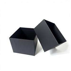 Scatola Regalo per Candele Ecologica e Biodegradabile, Realizzata a Mano con Materiali Riciclati e Imballaggio in Carta Kraft - Product Image 2