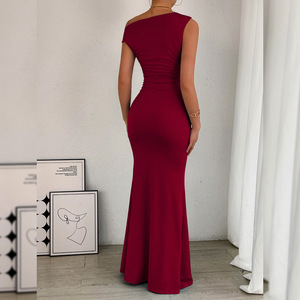 Abito Lungo Estivo da Donna 2025 con Coda di Pesce, Spalle Scoperte, Pieghe in Vita e Senza <span class=keywords><strong>Maniche</strong></span>, Stile Sexy. - Product Image 6