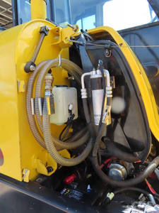 Pelle multifonction sur chenilles originale de la Corée Hyundai 55-7 Hyundai à haut rendement en bon état en vente - Product Image 2