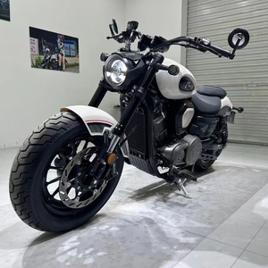 Popolare negozio di motociclette usate specializzato in motocicli retrò, streebike, benzina, 450cc due cilindri sportivi - Product Image 2